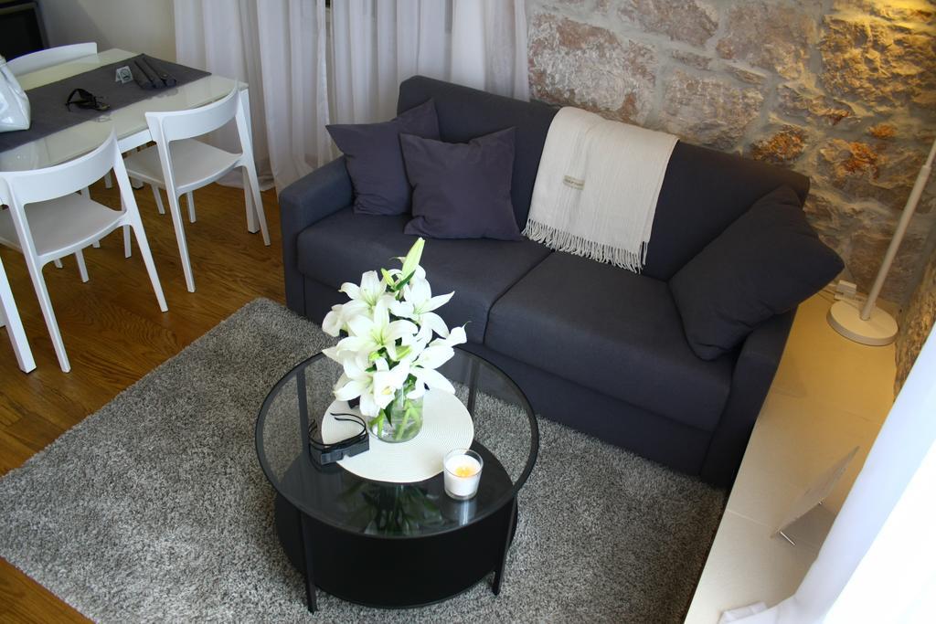 The Bridge Luxury Apartments Zara Esterno foto