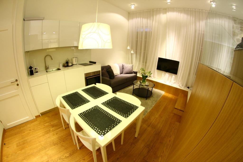 The Bridge Luxury Apartments Zara Esterno foto