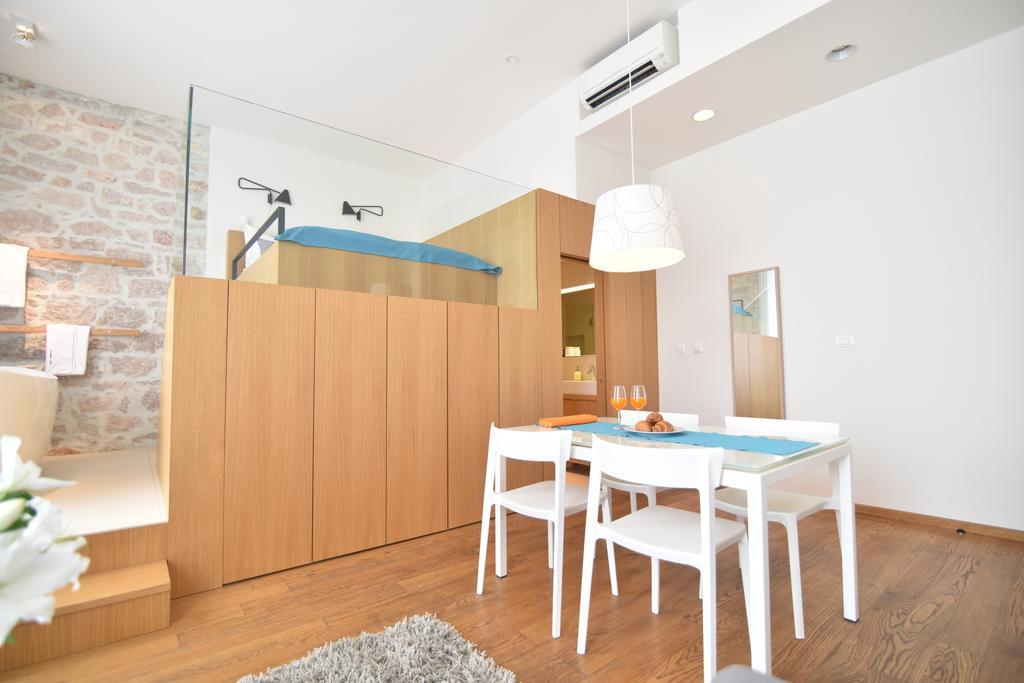 The Bridge Luxury Apartments Zara Esterno foto