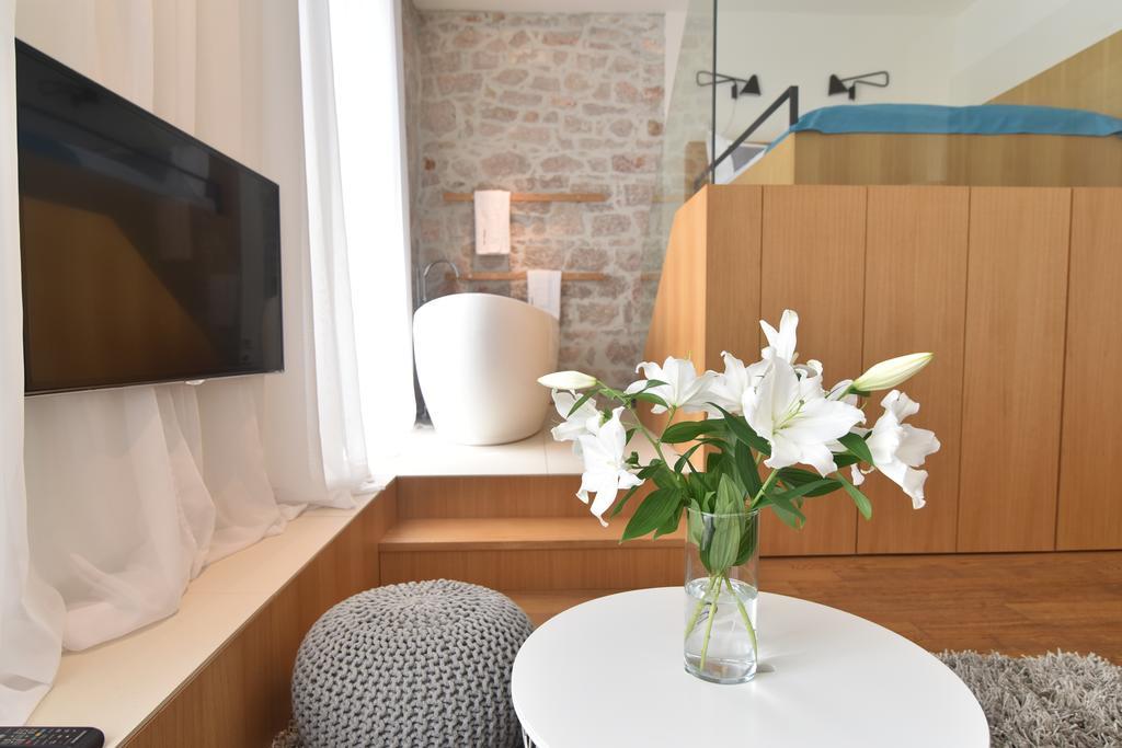 The Bridge Luxury Apartments Zara Esterno foto