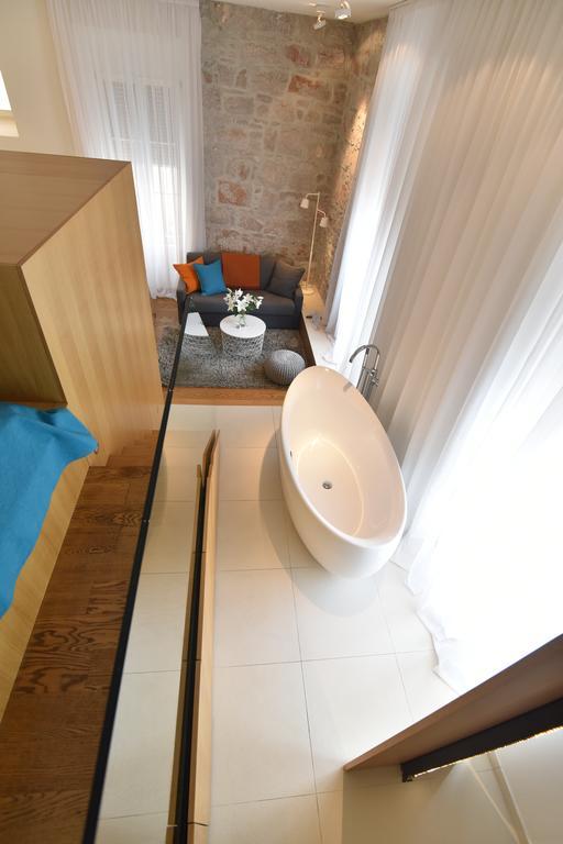 The Bridge Luxury Apartments Zara Esterno foto